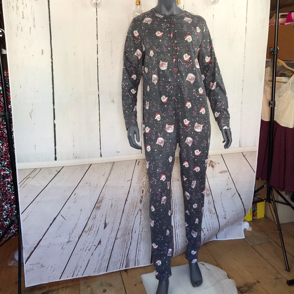 fruit of the loom onesie